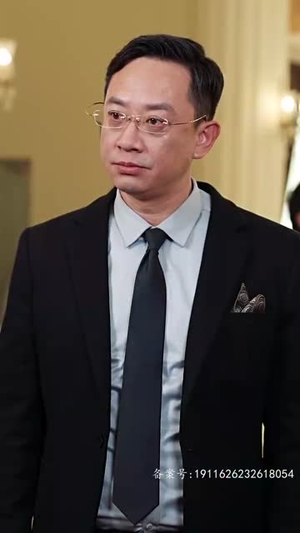 离婚后,五位爸爸来给我撑腰(离婚后五位爸爸来给我撑腰) 离婚后,五位爸爸来给我撑腰(离婚后五位爸爸来给我撑腰)热门短剧追不停