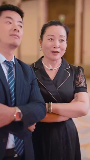 断绝关系后，姐姐们哭着求原谅（70集）无需会员免费看