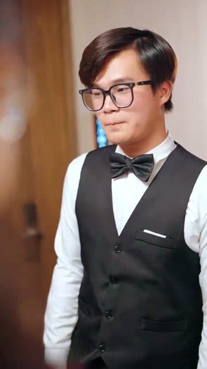 去父留子后大佬他发疯急红眼（100集）在哪里可以看