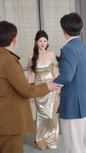 穿成反派，我要干翻镇北王（41集）在哪里可以看