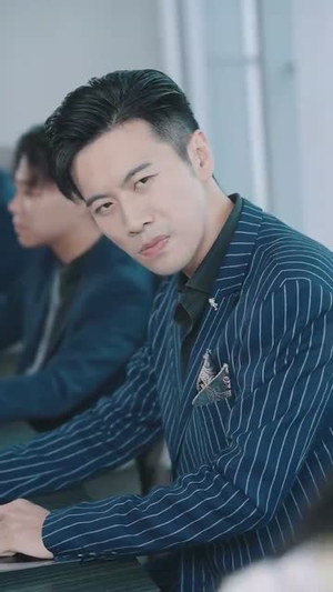 会长妈咪驾到(34集) 会长妈咪驾到(34集)追风的女孩短剧