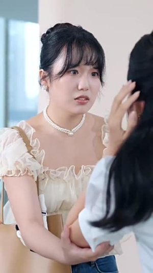 中年闪婚老伴竟是全国首富(80集) 中年闪婚老伴竟是全国首富(80集)这短剧太好看了