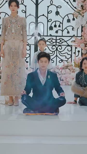 修仙归来美女总裁带娃找上门(95集) 修仙归来美女总裁带娃找上门(95集)短剧热门分享