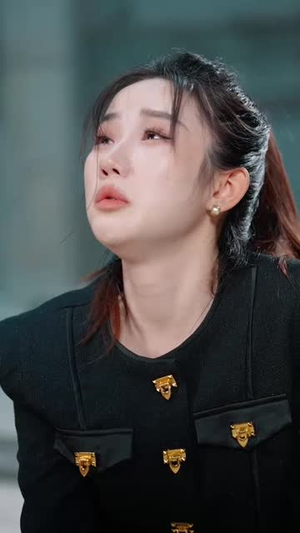 8.池总太太要和你离婚(93集) 8.池总太太要和你离婚(93集)热播短剧追不停