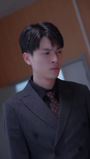 总裁您前妻才是首富千金(84集) 总裁您前妻才是首富千金(84集)短剧热播推荐