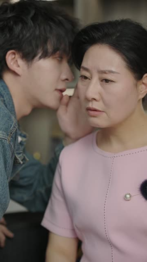 你是我的蓄谋已久(6集) 你是我的蓄谋已久(6集)在线播放