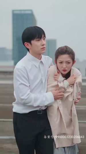 捡来的忠犬老公是亿万富翁（82集）精彩好看短剧