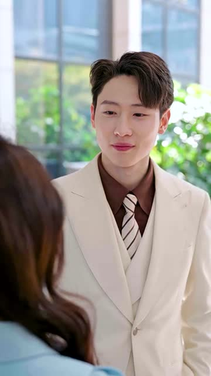 号外,重生大佬掉马甲了(94集) 号外,重生大佬掉马甲了(94集)短剧片段分享