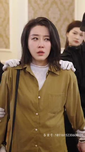 爱不单行（离婚冷她三年后，霍总膝盖跪穿了）每日短剧追不停