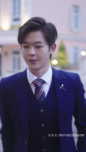 假千金被赶出家门后成了全球团宠&摊牌了,我的两个哥哥是顶级大佬(75集) 假千金被赶出家门后成了全球团宠&摊牌了,我的两个哥哥是顶级大佬(75集)越看越好看短剧