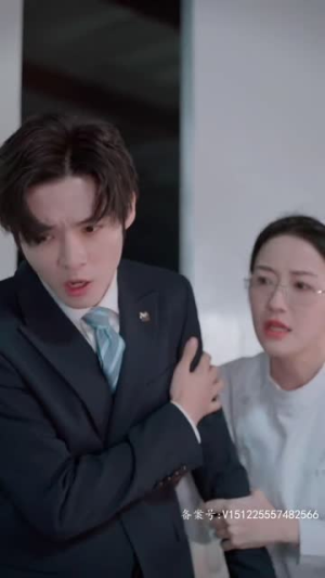 替嫁傻女是大佬（69集）抢先看热门短剧