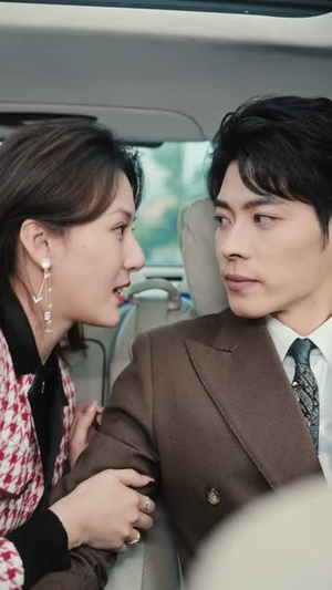 黑料女配霸榜热搜(长篇) 黑料女配霸榜热搜(长篇)短剧爆款推荐