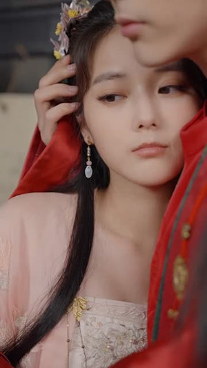 霸道王爷的丫鬟娇妻(88集) 霸道王爷的丫鬟娇妻(88集)古装热门短剧