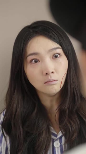 复仇逆袭:这个婶婶画风不对(80集) 复仇逆袭:这个婶婶画风不对(80集)爆款短剧追不停