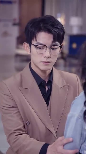 离婚后我带三宝炸翻首富前夫集团(78集) 离婚后我带三宝炸翻首富前夫集团(78集)看到大结局