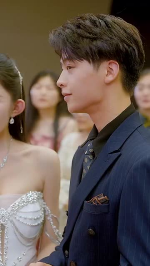 家有房客美娇娘(100集) 家有房客美娇娘(100集)短剧追到爽