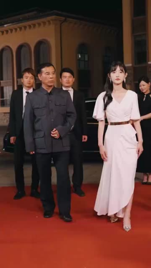 玫瑰盛开时（81集）短剧演员排行榜