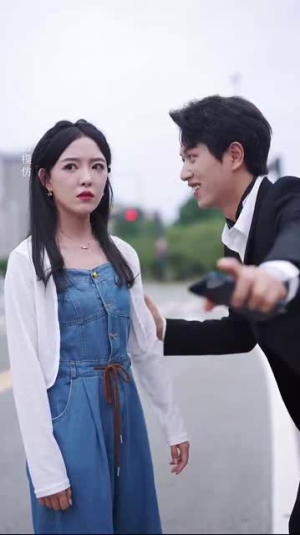 退婚后转身嫁给千亿总裁(67集) 退婚后转身嫁给千亿总裁(67集)热门短剧推荐。