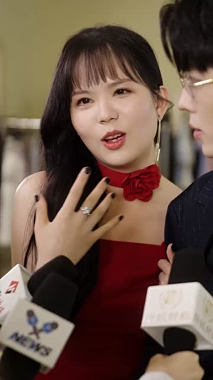 求婚告急总裁上司为何那样（70集）古装热门短剧