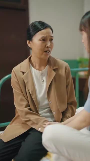 烛光里的妈妈(95集) 烛光里的妈妈(95集)短剧精彩不断