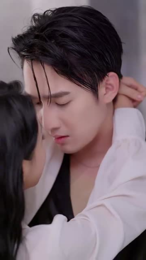 何以为安(77集) 何以为安(77集) 一起追生活短剧