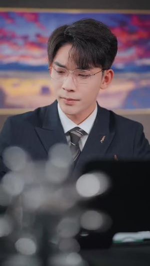 婚宠叶总对妻着迷(86集) 婚宠叶总对妻着迷(86集)红果免费短剧