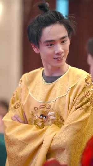 双界倒爷之女帝是我网友(60集) 双界倒爷之女帝是我网友(60集)大结局