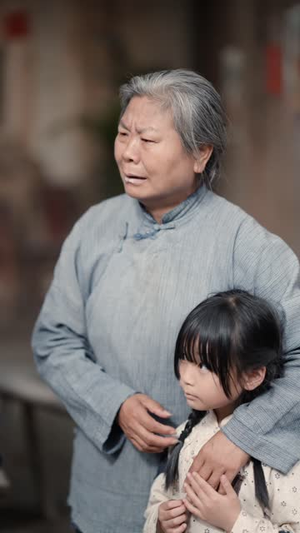 睁眼六零:我带全家顿顿啃排骨(50集) 睁眼六零:我带全家顿顿啃排骨(50集)超火短剧抢先看