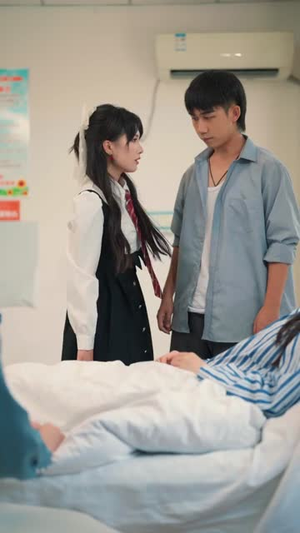 极品小傻医(78集) 极品小傻医(78集)最后的大结局