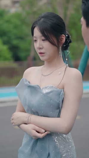 救命上司竟成了我的后妈（72集）热门短剧大全