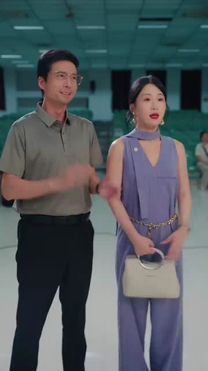 五十岁逆袭广场舞天后 (53集) 五十岁逆袭广场舞天后 (53集) 最新短剧推荐