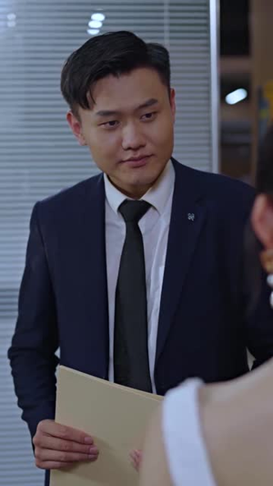 说好赶海致富你却钓了美人鱼 (62集) 说好赶海致富你却钓了美人鱼 (62集)好看短剧抢先看