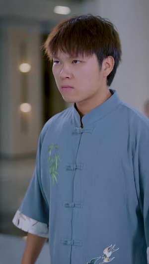 叛师后，大师姐哭了（82集）免费短剧推荐