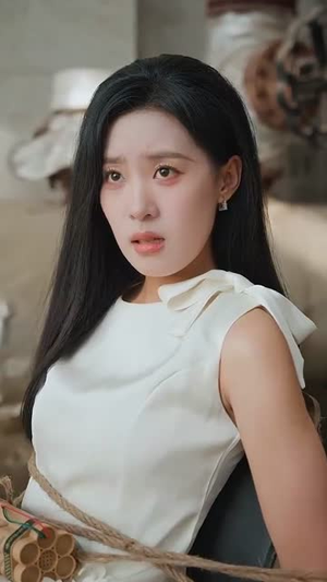 碧落黄泉不相见(73集) 碧落黄泉不相见(73集)每日短剧追不停