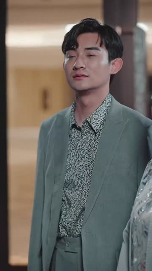 求婚被拒我反手娶了傻妹妹(83集) 求婚被拒我反手娶了傻妹妹(83集)最热门短剧来了