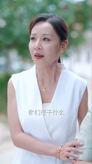 空庭夜雨蚀灯痕 (62集) 空庭夜雨蚀灯痕 (62集) 短剧中追到爽