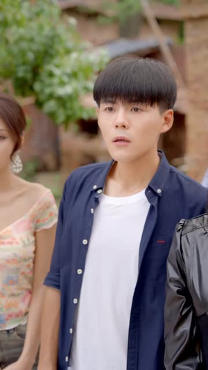 神眼乡医闯花都（72集）超火热门短剧