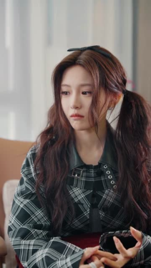 穿成炮灰女配我只想当公婆的宝贝(80集) 穿成炮灰女配我只想当公婆的宝贝(80集)短剧太好看