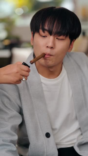 入赘不让碰,获得系统后放飞自我(81集) 入赘不让碰,获得系统后放飞自我(81集)高分佳作免费看